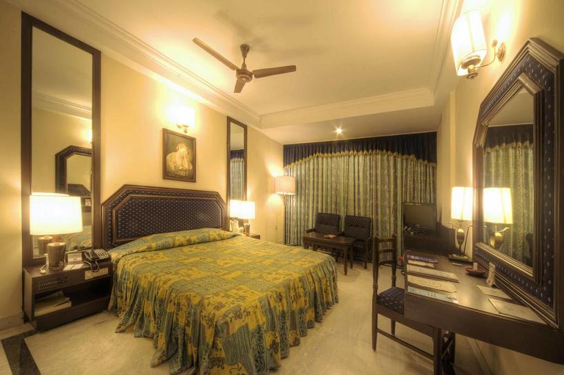 Hotel Anandha Inn, Pondicherry