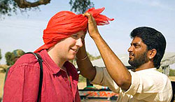 Turban-tieing in Rajasthan