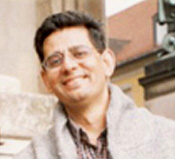 Mr. Sanjeev Minglani, Tour Consultant
