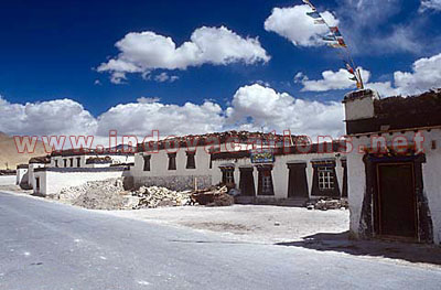 Tibet Tour New Tingri Road